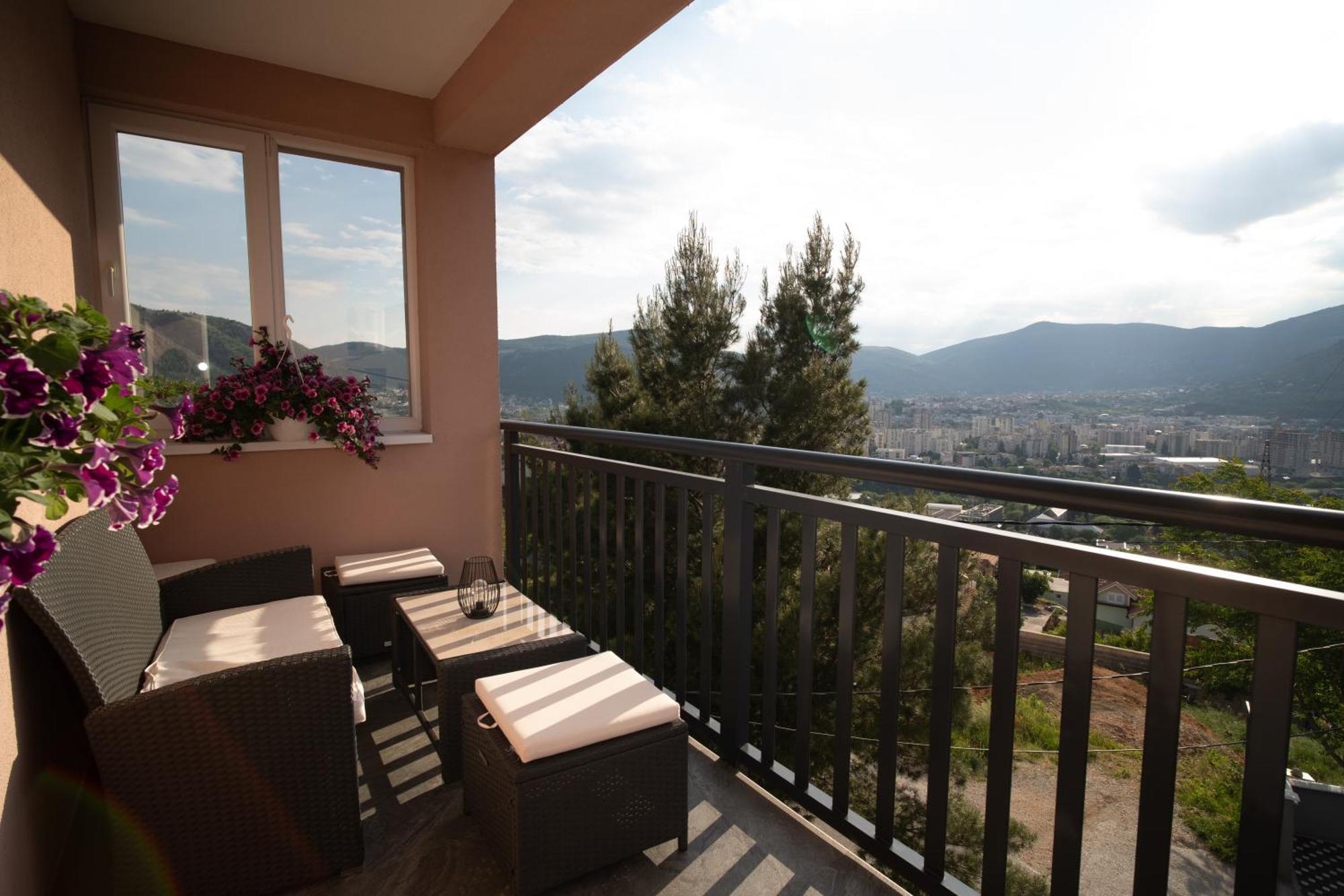 Skywalk House Villa Mostar Exterior photo