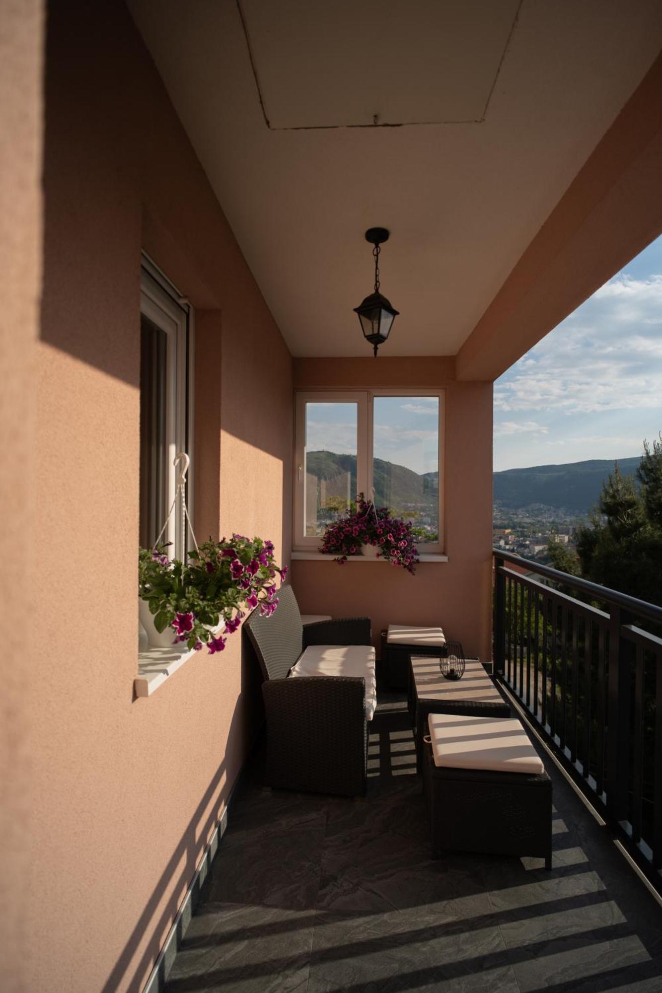 Skywalk House Villa Mostar Exterior photo