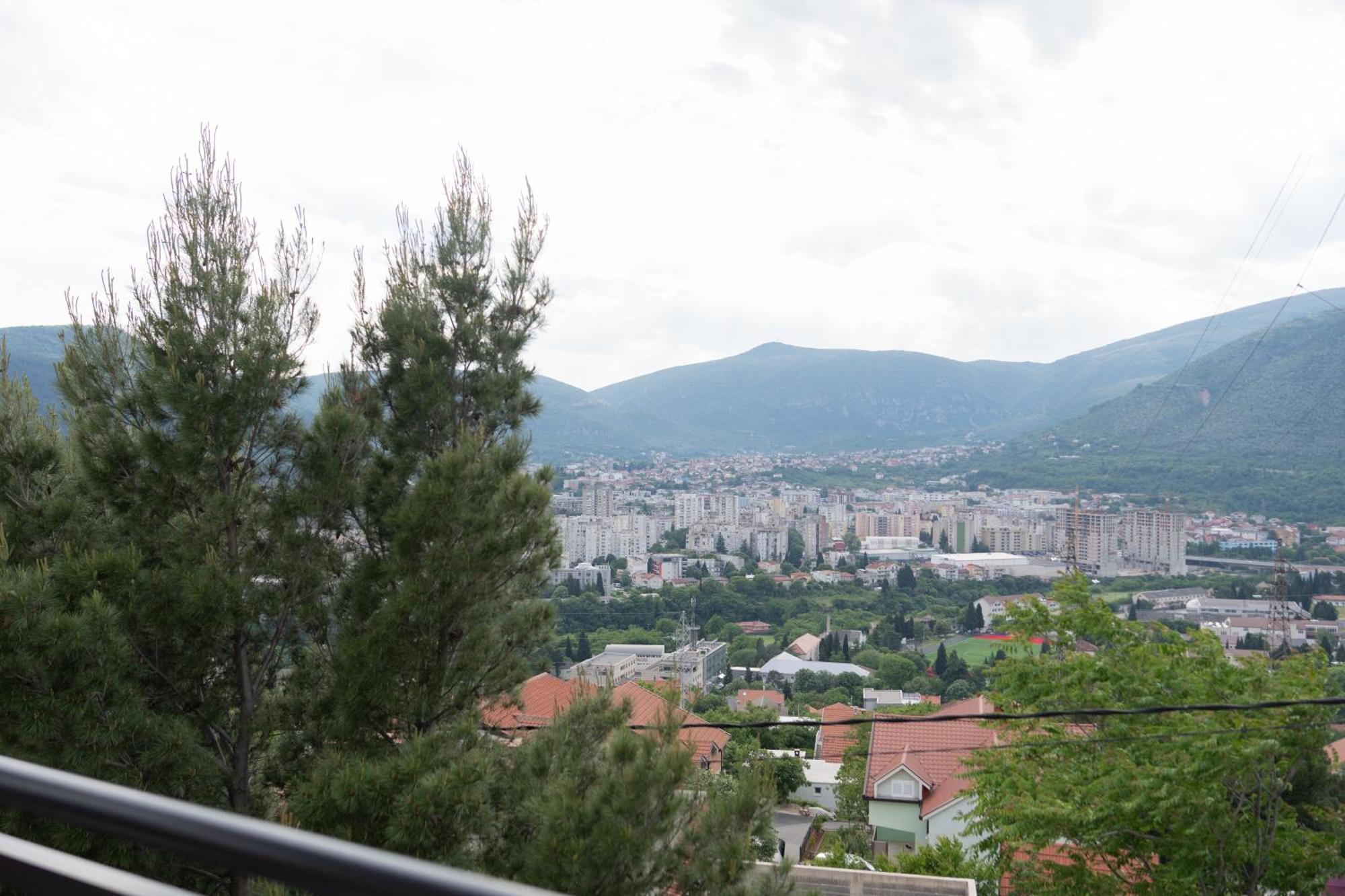Skywalk House Villa Mostar Exterior photo